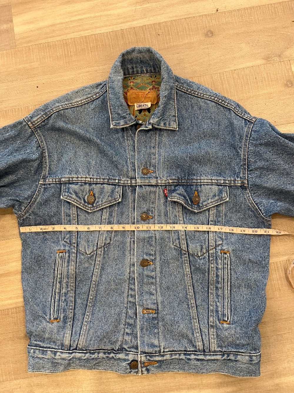 1980s Levi's x Liberty of London Jean Jacket - Picture 7 of 7
